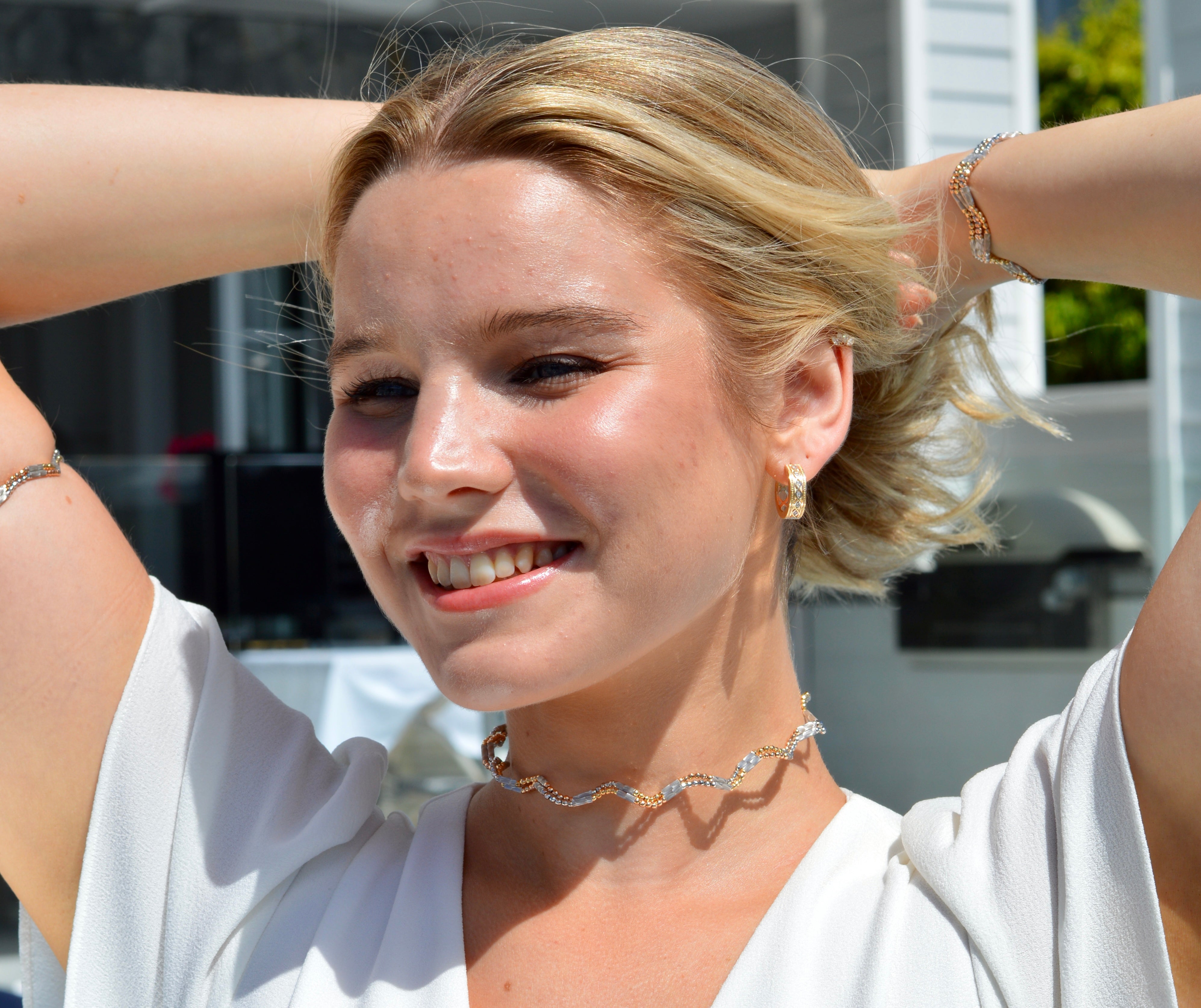 Flexi Magnetique beaded wave necklace in 18ct yellow, white and rose gold