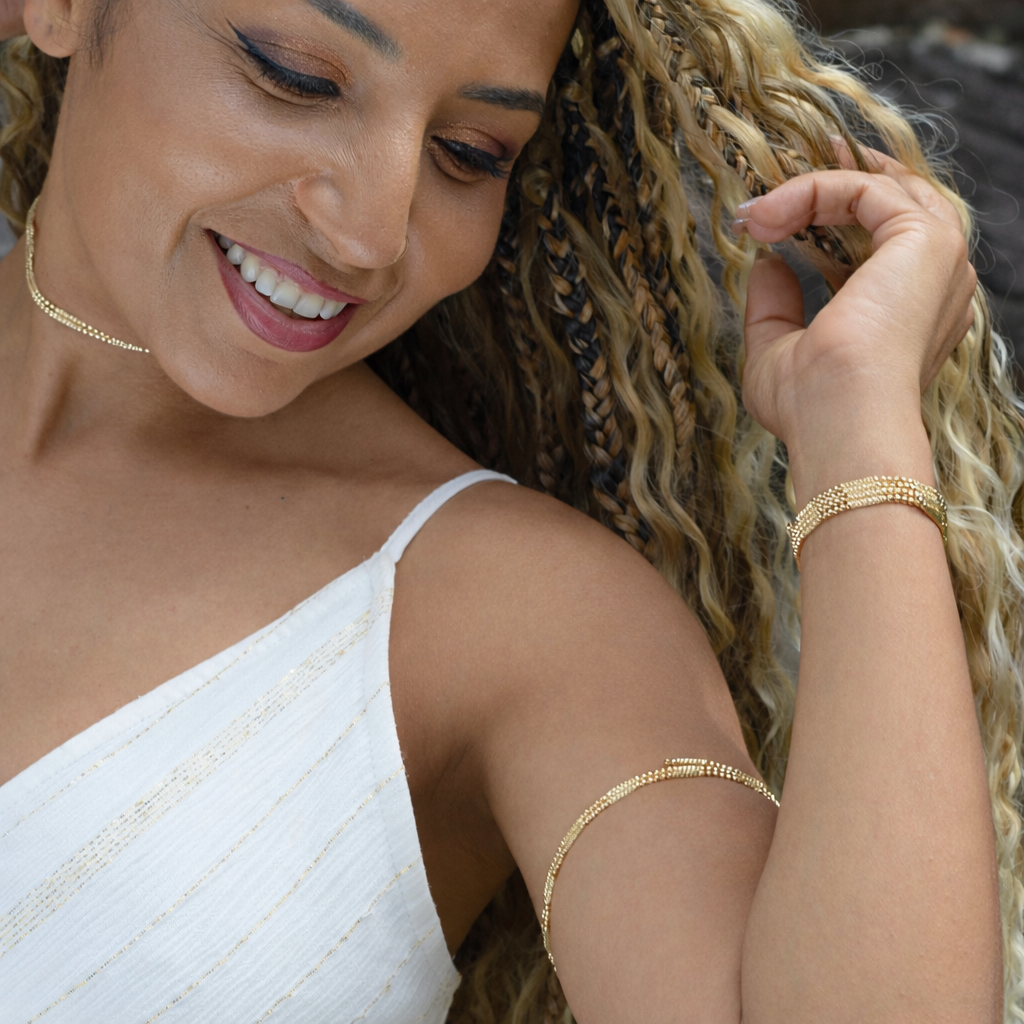 Flexi Magnetique beaded cuff in 18ct yellow gold