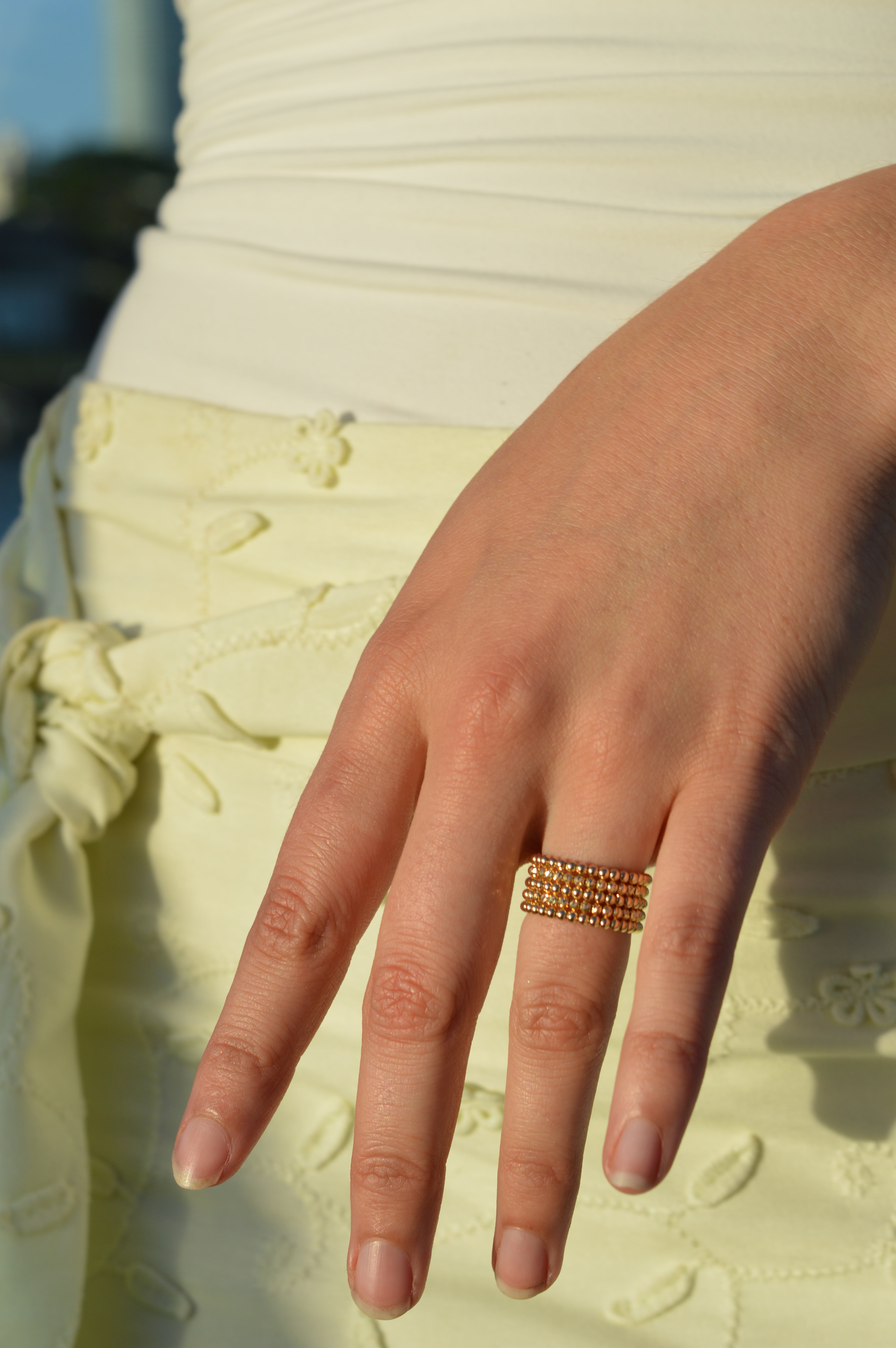 Flexi Magique Perlee - 18ct gold, open back, beaded ring in yellow gold (flexi fit sizes L to U).