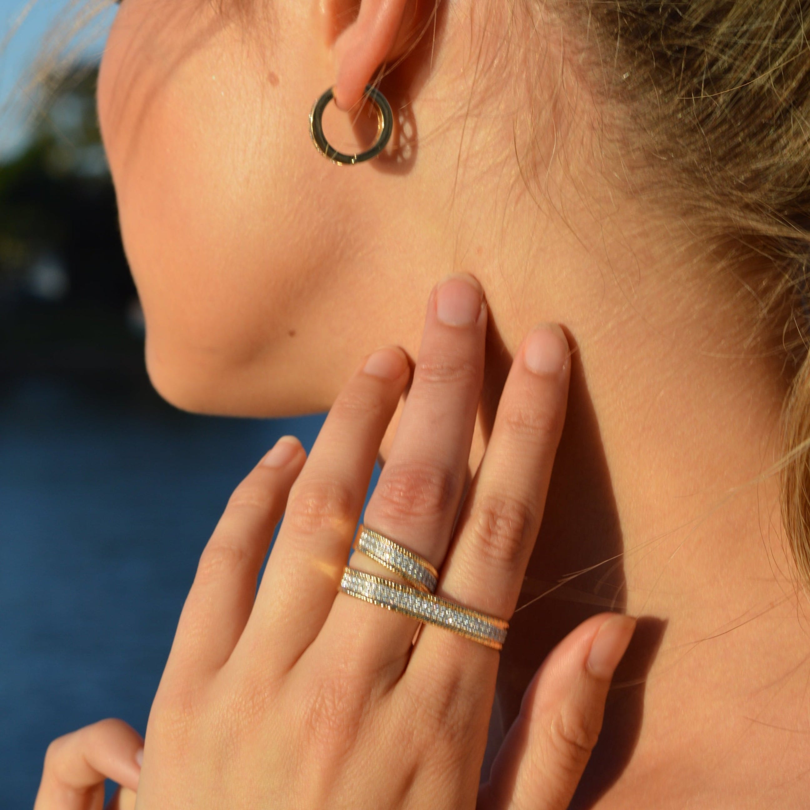 Collection Jumelle - Opulence  Double slider ring in 18ct yellow gold and natural diamonds